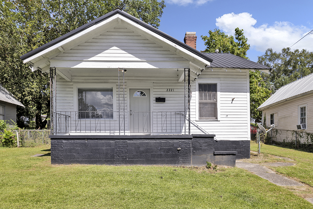 Property main image